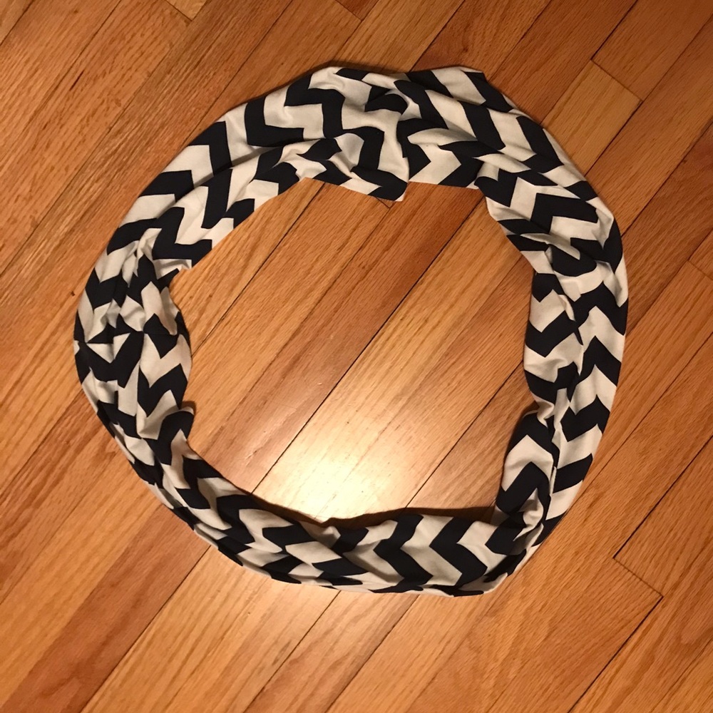 Chevron infinity scarf